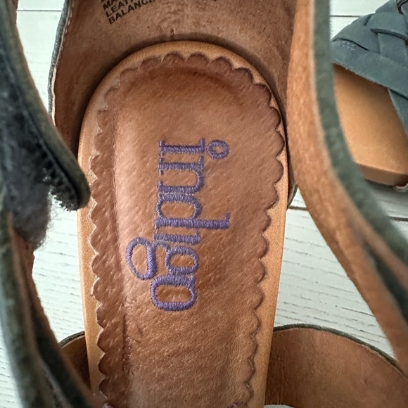 Indigo by Clarks Women’s Sz 8  Sandals Shoes Espadrille Wedge Blue Leather - Picture 5 of 9